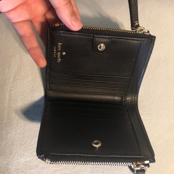Kate Spade Wallet - Picture 2 of 2
